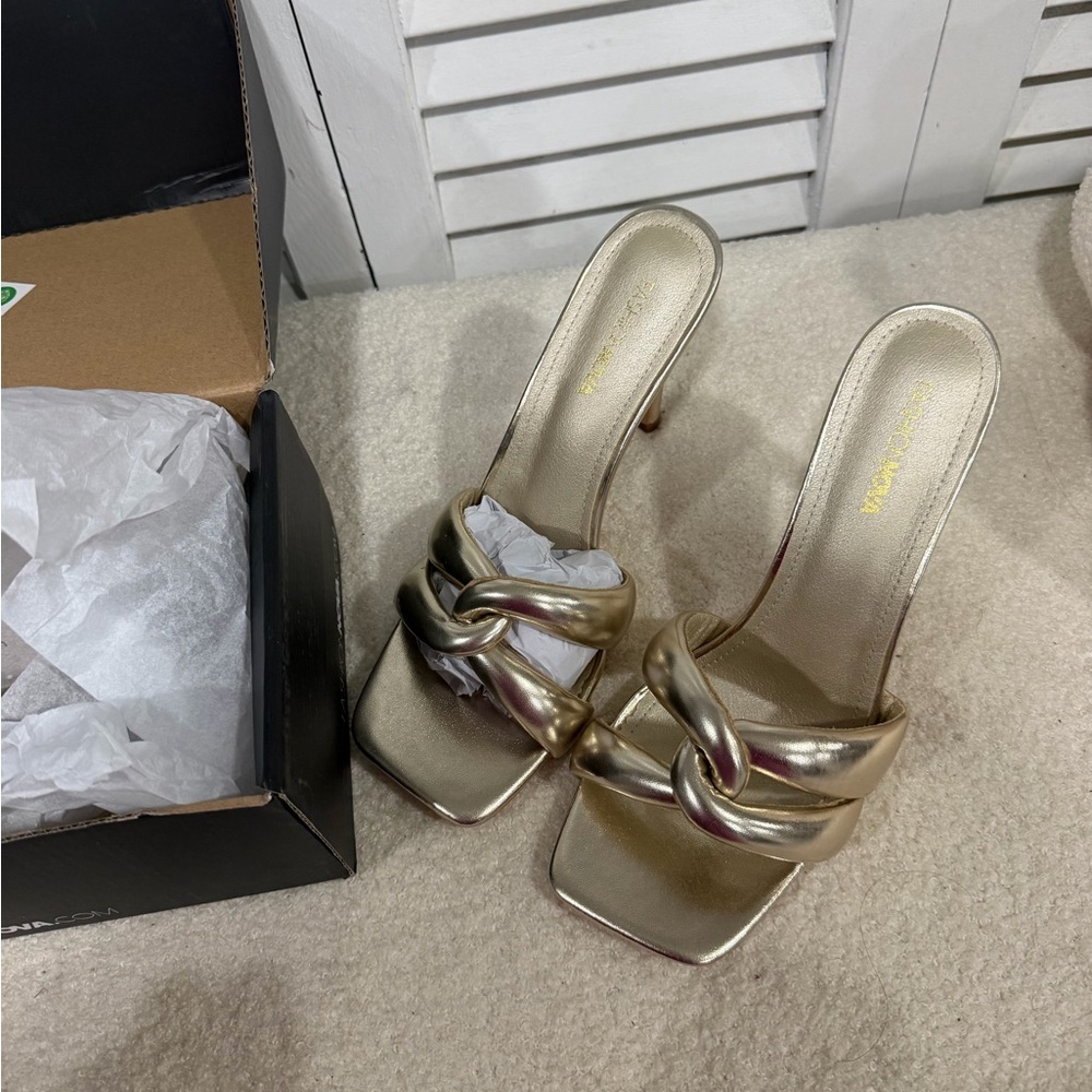 Fashion Nova Metallic Gold Heels